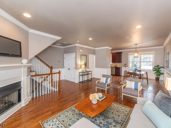 83 Bay St #2, Montclair Twp., NJ 07042