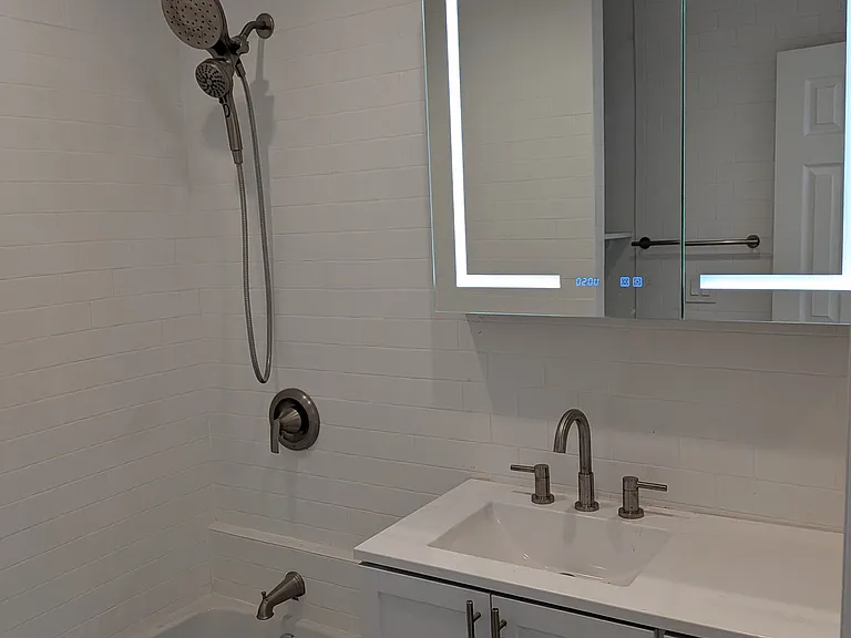 51 Main St #1 — Photo 14