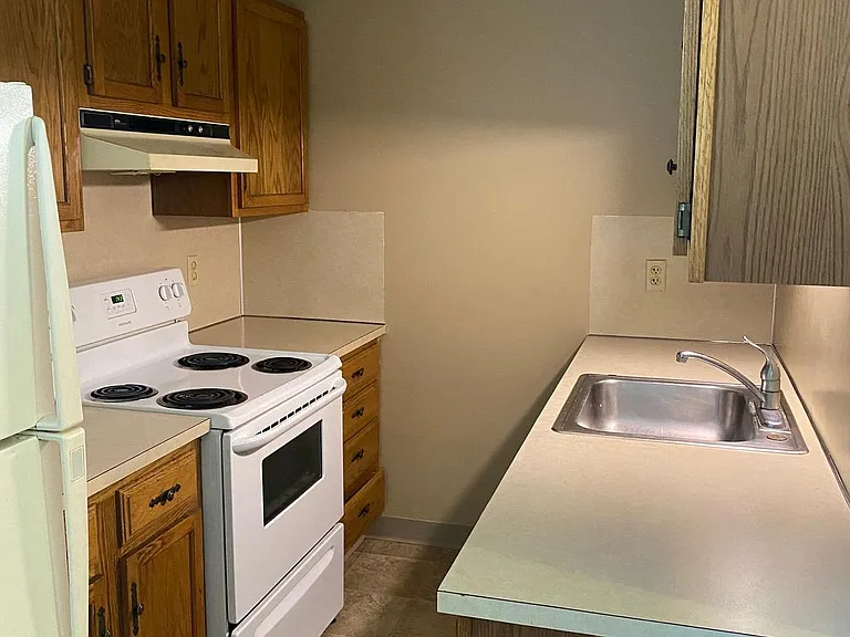16 W Lemon St #3 — Photo 1