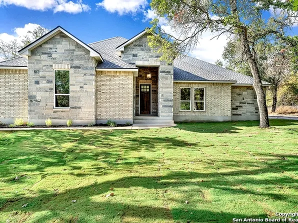 177 Timber, La Vernia, TX 78121