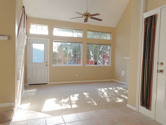 4th image of 408 Silverton Dr