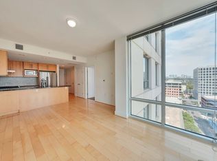 300 Bowie St APT 1502, Austin, TX 78703