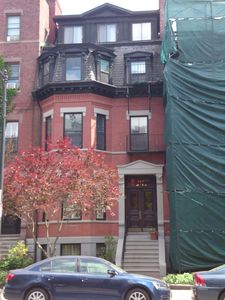 445 Beacon St APT 1, Boston, MA, 02115