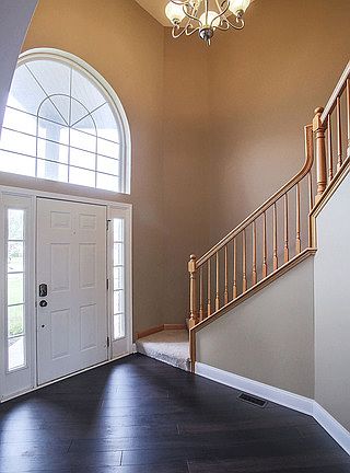 2nd image of 12712 Wexford Dr