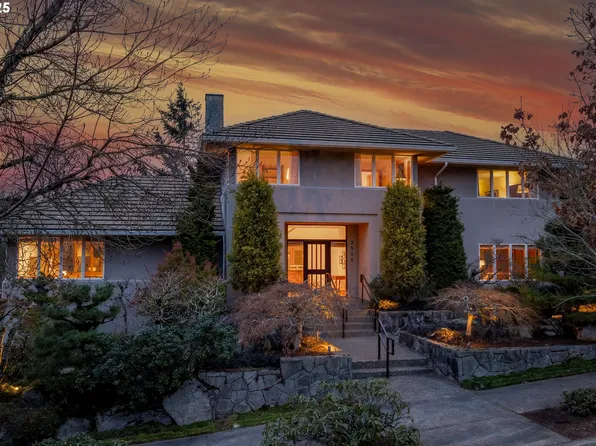2311 NW Pinnacle Dr, Portland, OR 97229