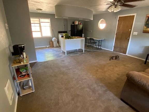 2nd image of 2901 E 13th St #2