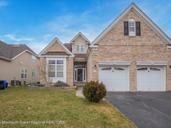 15 Hingham Lane, Barnegat, NJ 08005