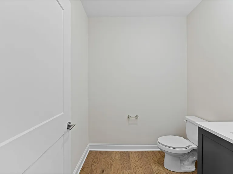 5233 Highpointe Lakes Dr #401 — Photo 14