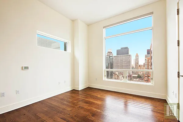 Rented by Halstead Real Estate | media 16