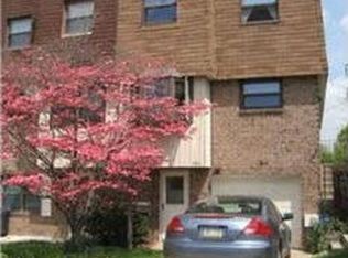 2941 Jenny Pl, Philadelphia, PA 19136