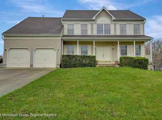 4 Grindstone Rd, Howell, NJ 07731