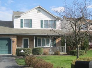 123 S View Rd, Fleetwood, PA 19522