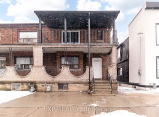 384 Oakwood Ave #2, Toronto, ON M6E2W3