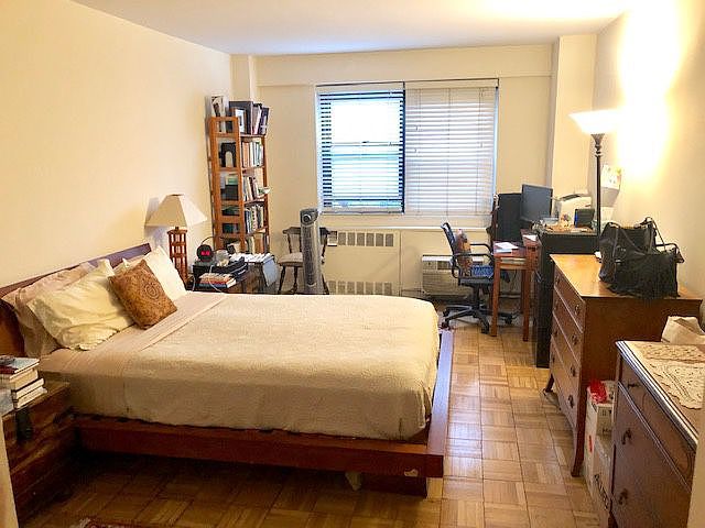 1st image of 176 E 77th St APT 4F