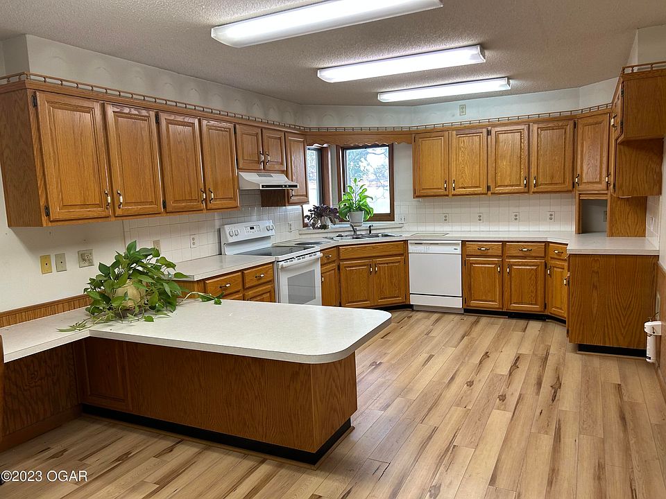 1709 Jackson St, Lamar, MO 64759 Zillow