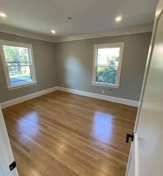 50 E Clinton St #2 — Photo 4