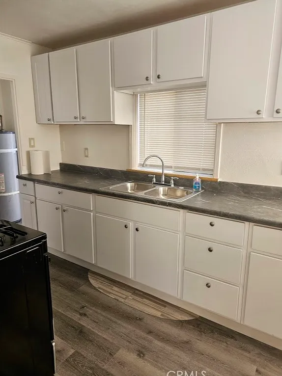 Studio, 450 sqft, $1,600 — Photo 4