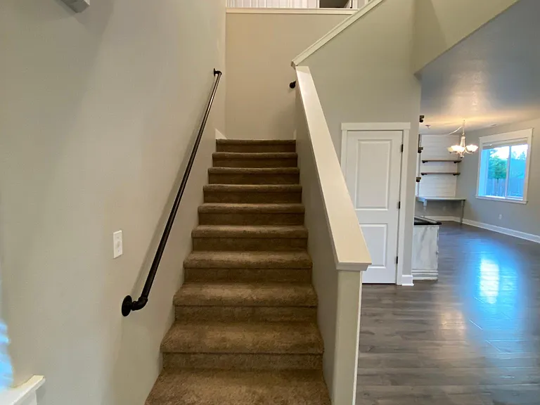 1055 Charlie Ave — Photo 18
