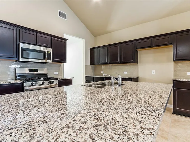 6521 Ranchito Dr — Photo 18