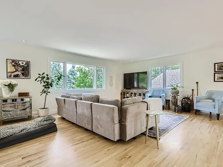 3210 Emerson Ave — Photo 10