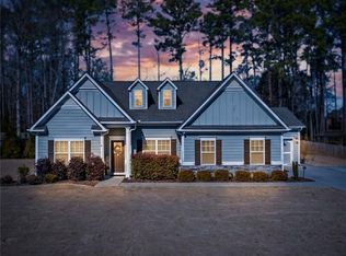 407 Benstone Dr, Calhoun, GA 30701