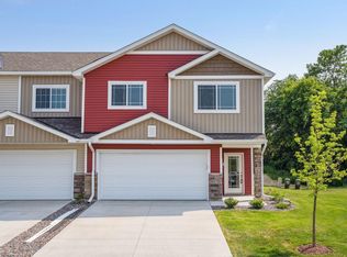 8479 Gateway Cir, Monticello, MN 55362