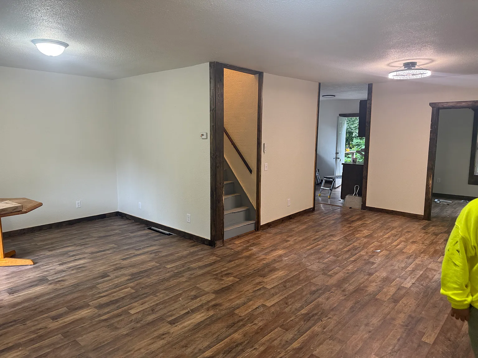 3 bed, $1,000 — Photo 4