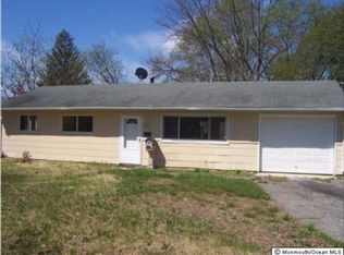 427 Applegate Ave, Toms River, NJ