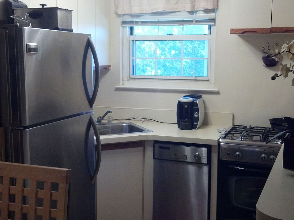 1st image of 61 Fairharbor Dr