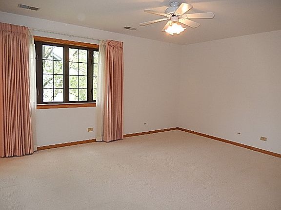 3rd image of 11541 Autobahn Dr E APT 201