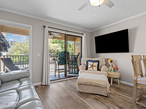 4th image of 40 Folly Field Road #131a