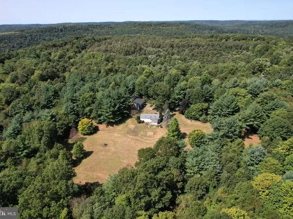 539 Blackburn Rd, Madera, PA 16661