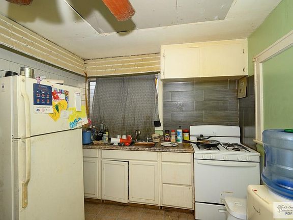 5th image of 25 Pandana St