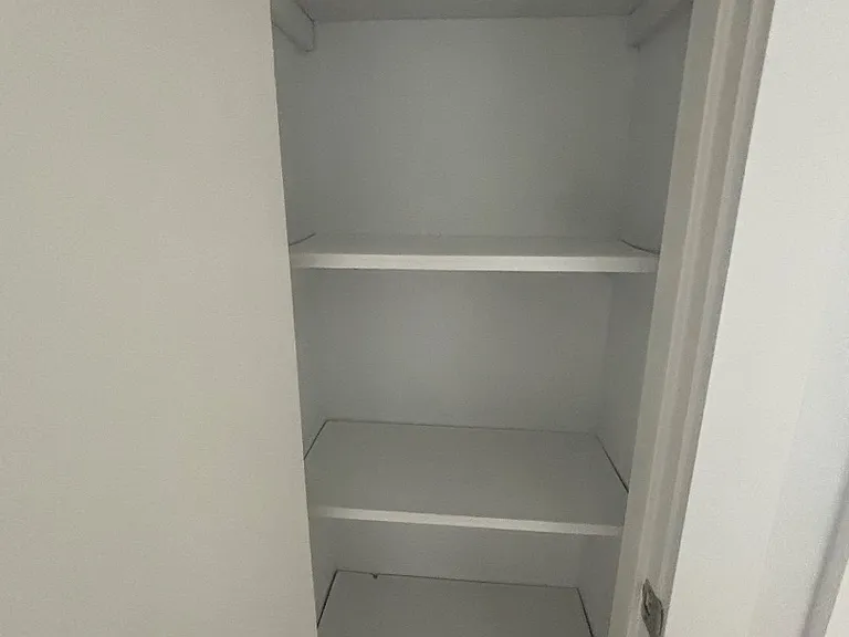 Unit Photo