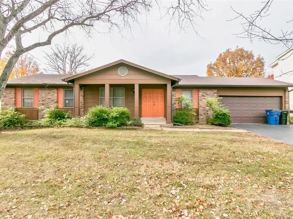 12850 Branchmont Ct, Saint Louis, MO 63146