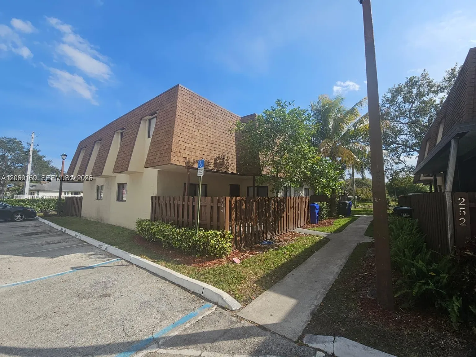 North Lauderdale Division — Photo 2