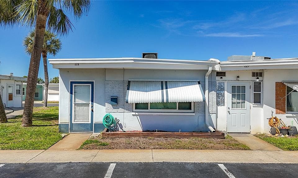 1st image of 250 Rosery Rd NW APT 228