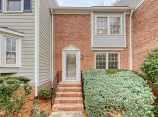 128 Bay Dr, Cary, NC 27511