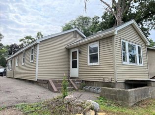 6244 Eagle Lake Dr, Osseo, MN 55369