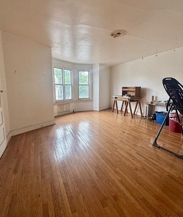 1st image of 1354 Wagner Ave