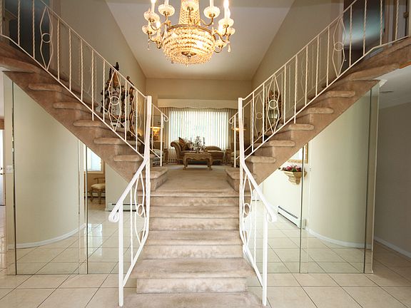 Grand Staircases!