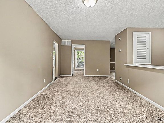 4th image of 6692 Lesli Mari Ct