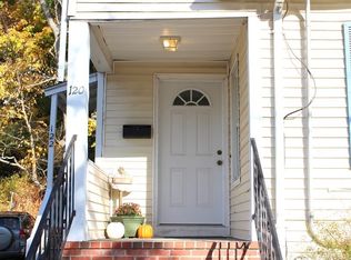 120 Glendale Rd #1, Quincy, MA 02169