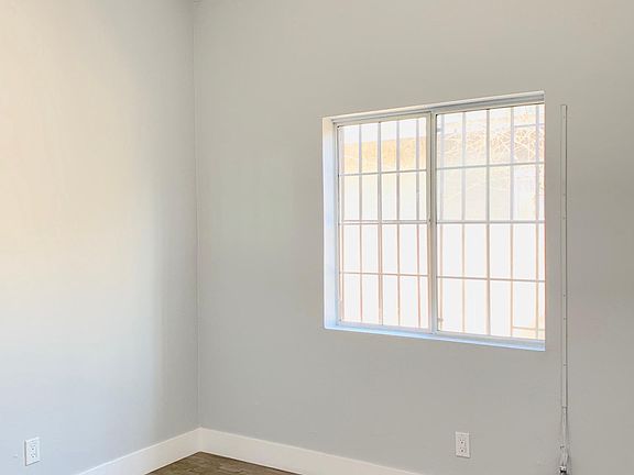 5th image of 1841 W 35th St