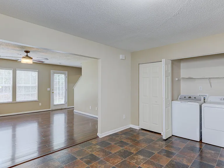 1908 Lake Carolina Dr — Photo 11