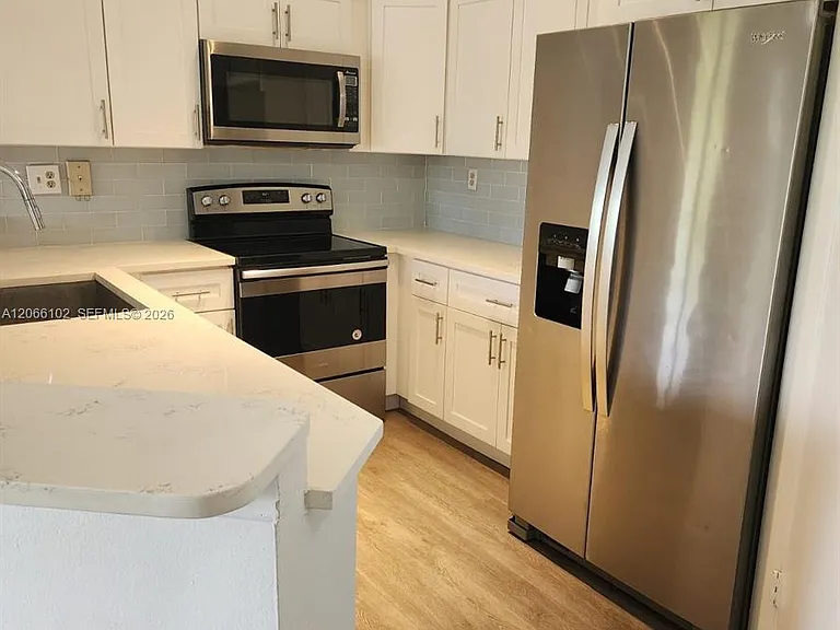 2445 SW 18th Ter #711 — Photo 1