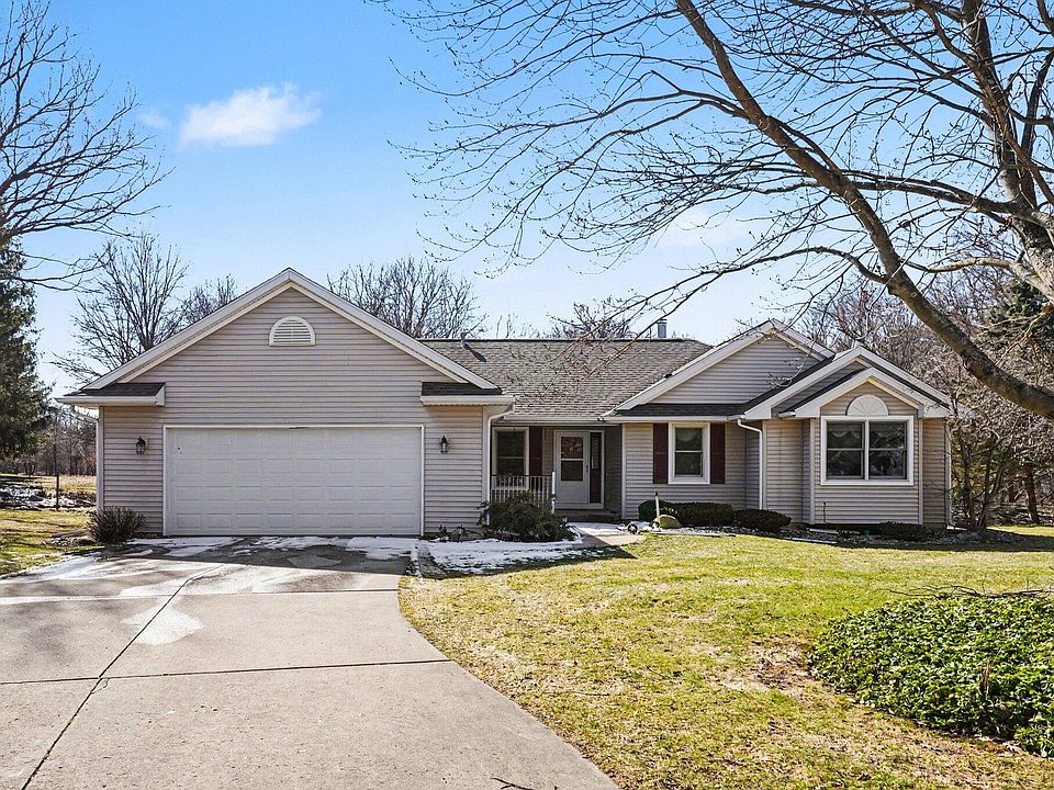 1st image of 8135 Robinbrook St