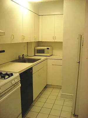 Rented by Corcoran | media 7