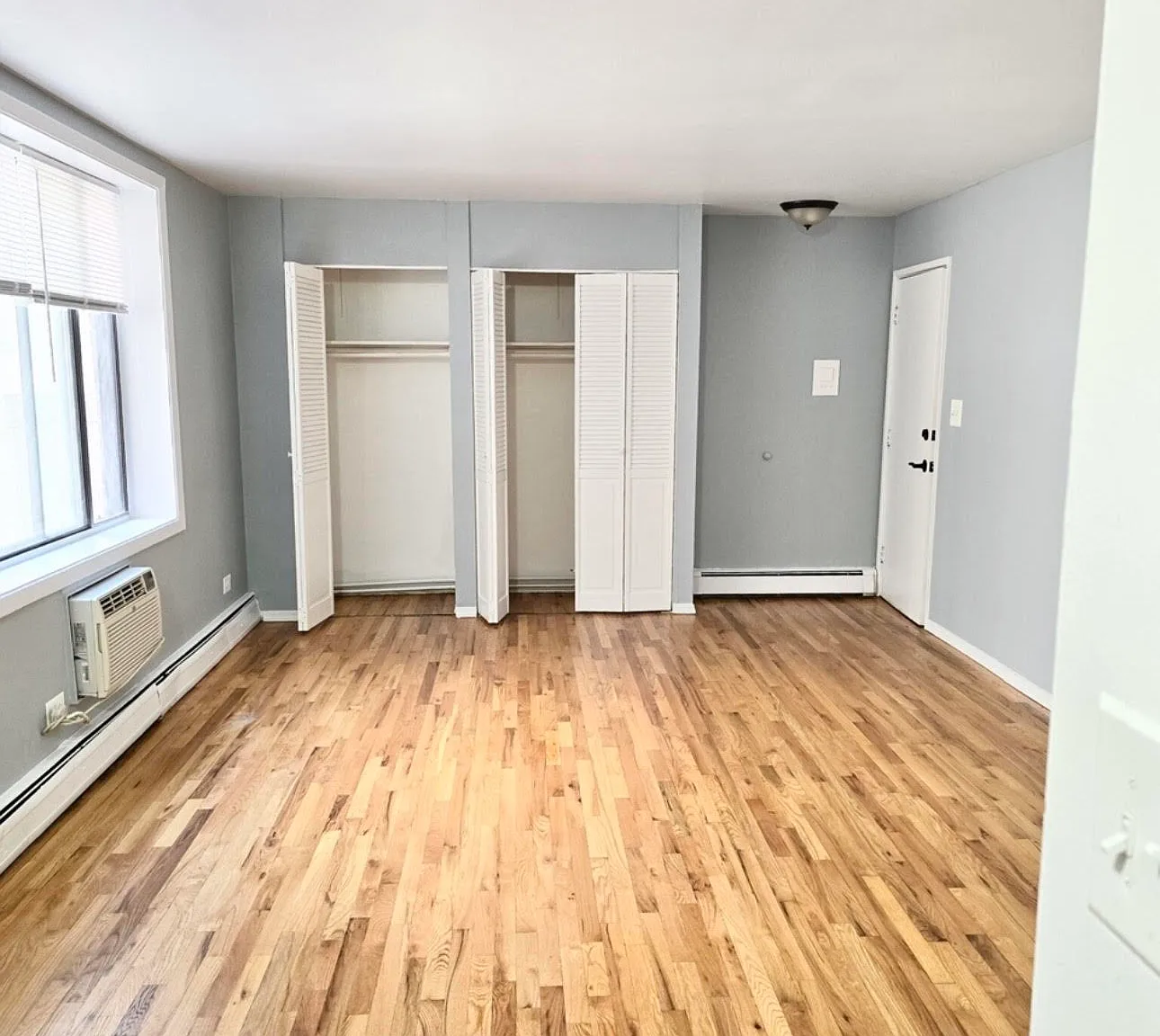 Studio, 500 sqft, $1,300 — Photo 2