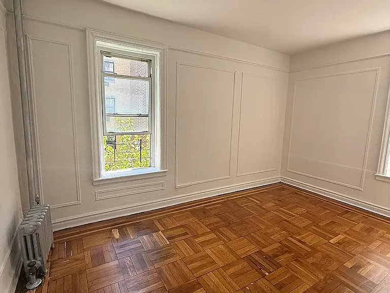 1240 Sherman Ave #5B — Photo 4